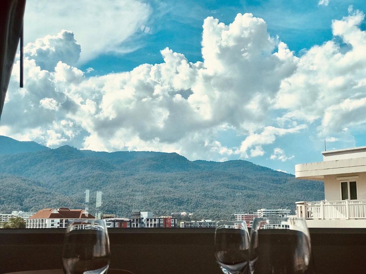 Mountain & City View Panorama At Nimman Apartment Chiang Mai Bagian luar foto