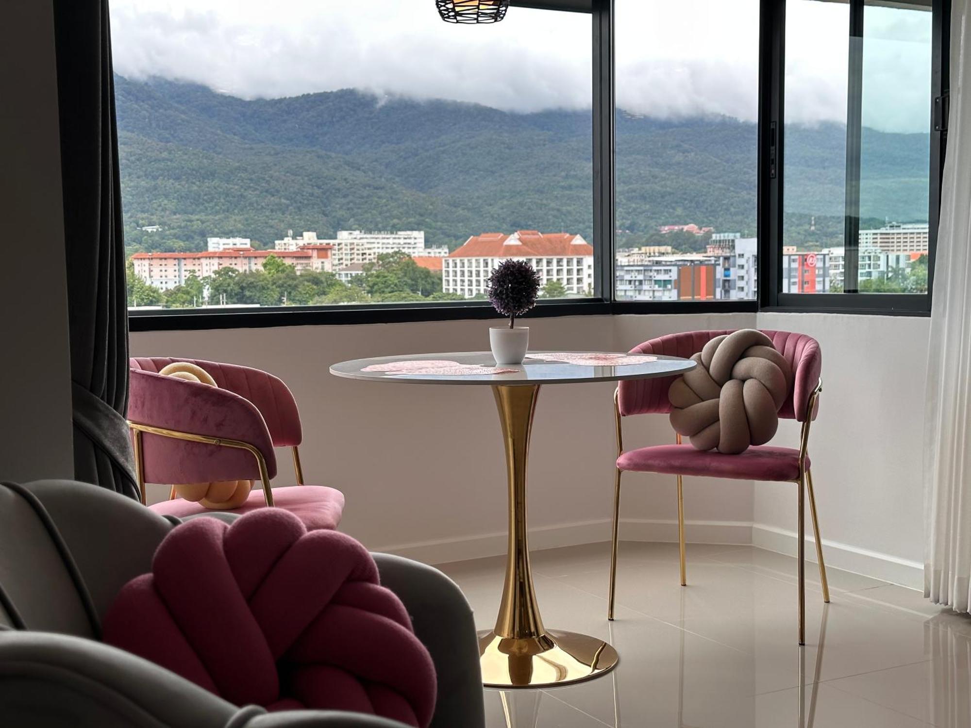 Mountain & City View Panorama At Nimman Chiang Mai Bagian luar foto