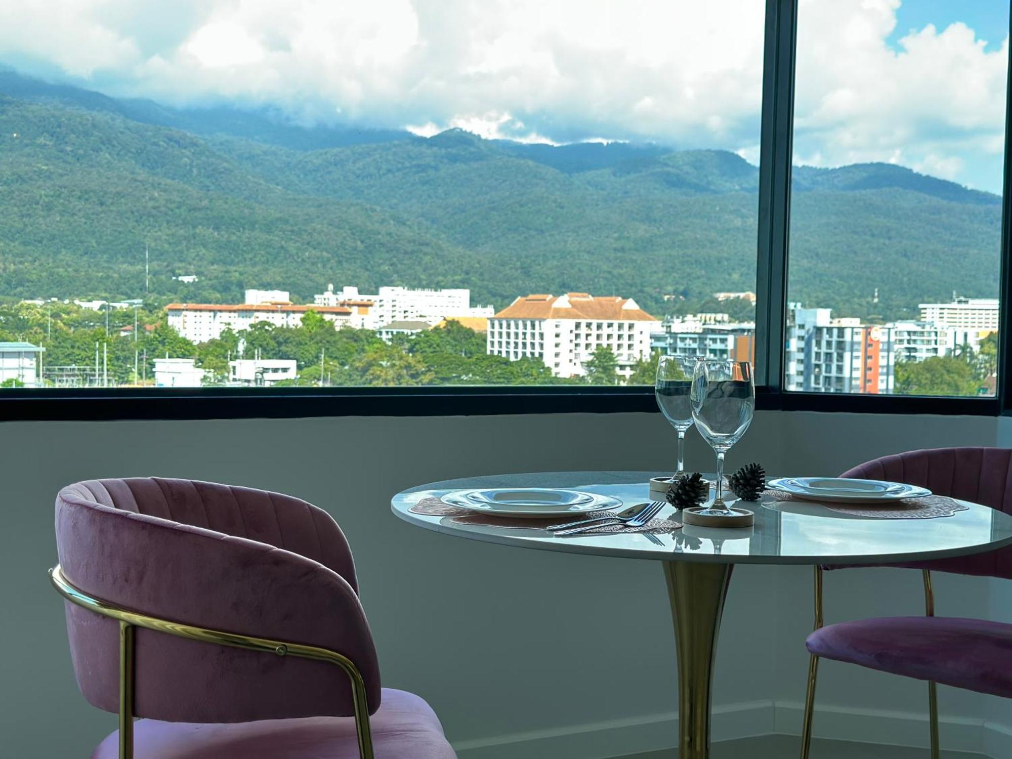 Mountain & City View Panorama At Nimman Chiang Mai Bagian luar foto